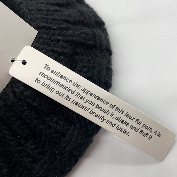 Kyi Kyi Pom knit beret/beanie - Picture 6 of 16